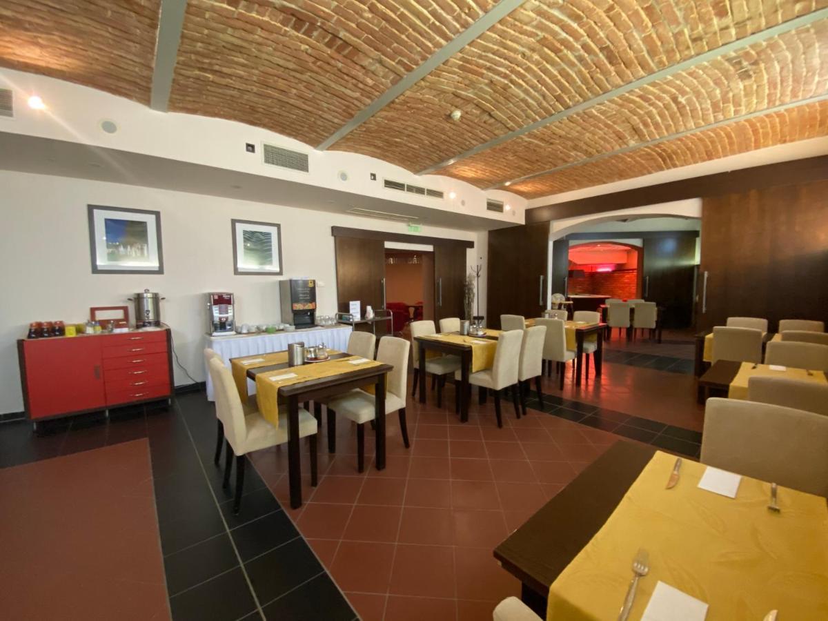Boutique Hotel Sopianae بيتْش المظهر الخارجي الصورة
