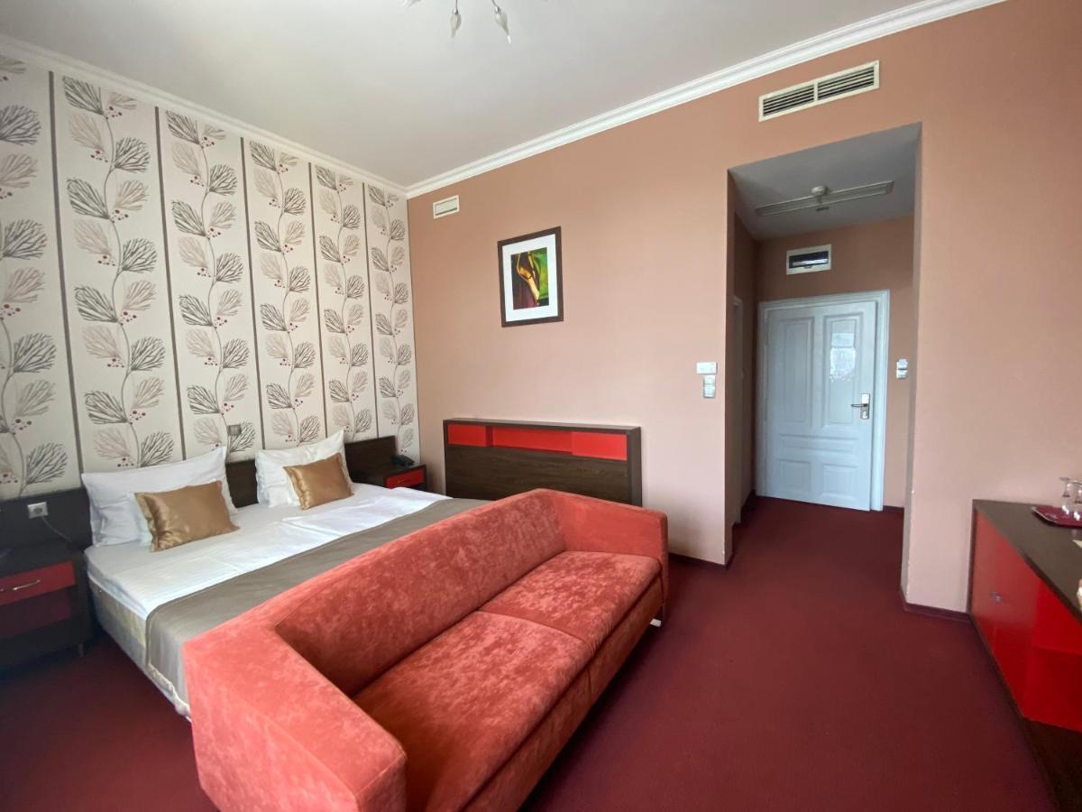 Boutique Hotel Sopianae بيتْش المظهر الخارجي الصورة