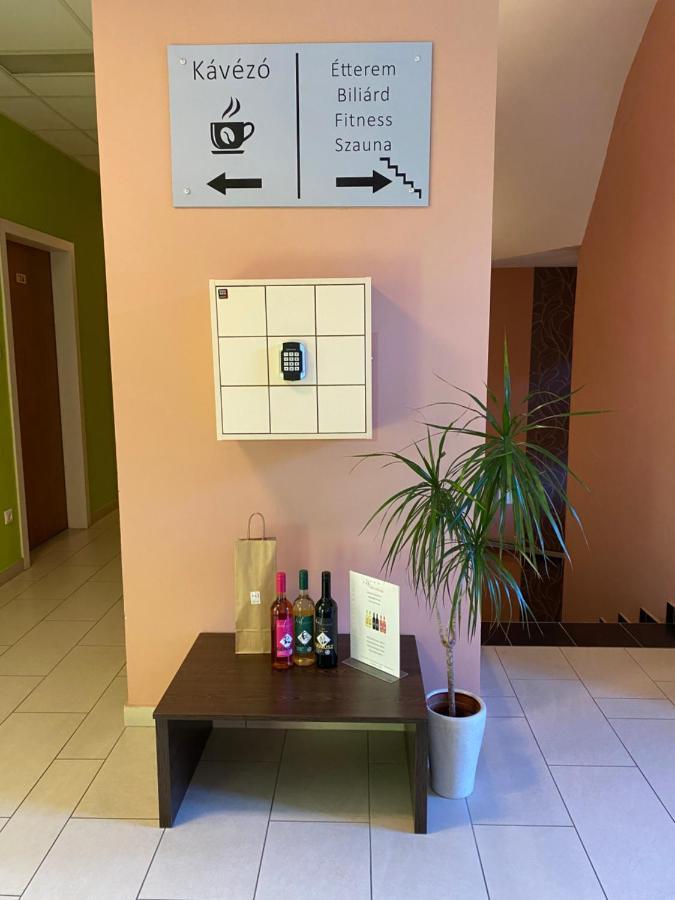 Boutique Hotel Sopianae بيتْش المظهر الخارجي الصورة