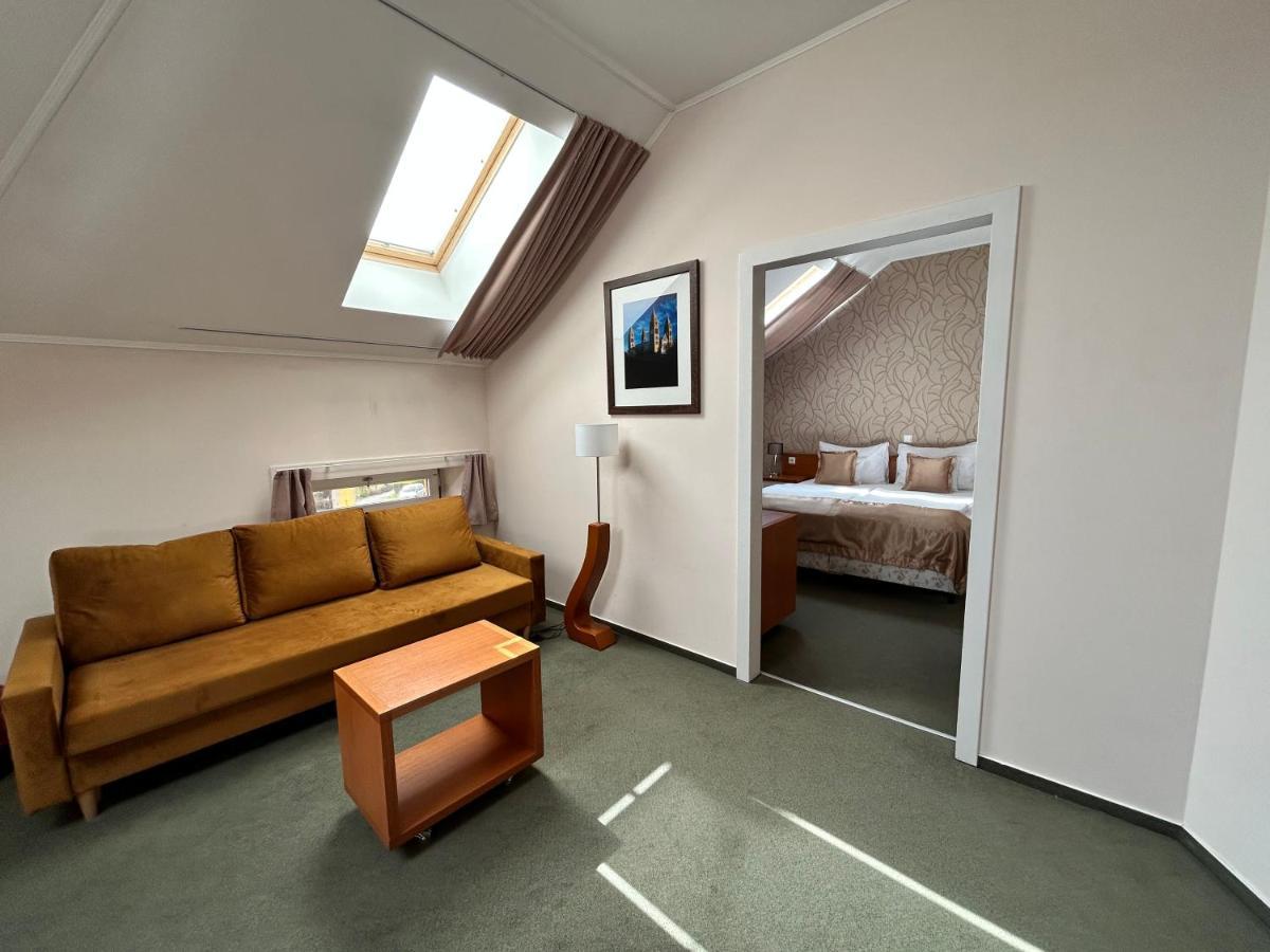 Boutique Hotel Sopianae بيتْش المظهر الخارجي الصورة