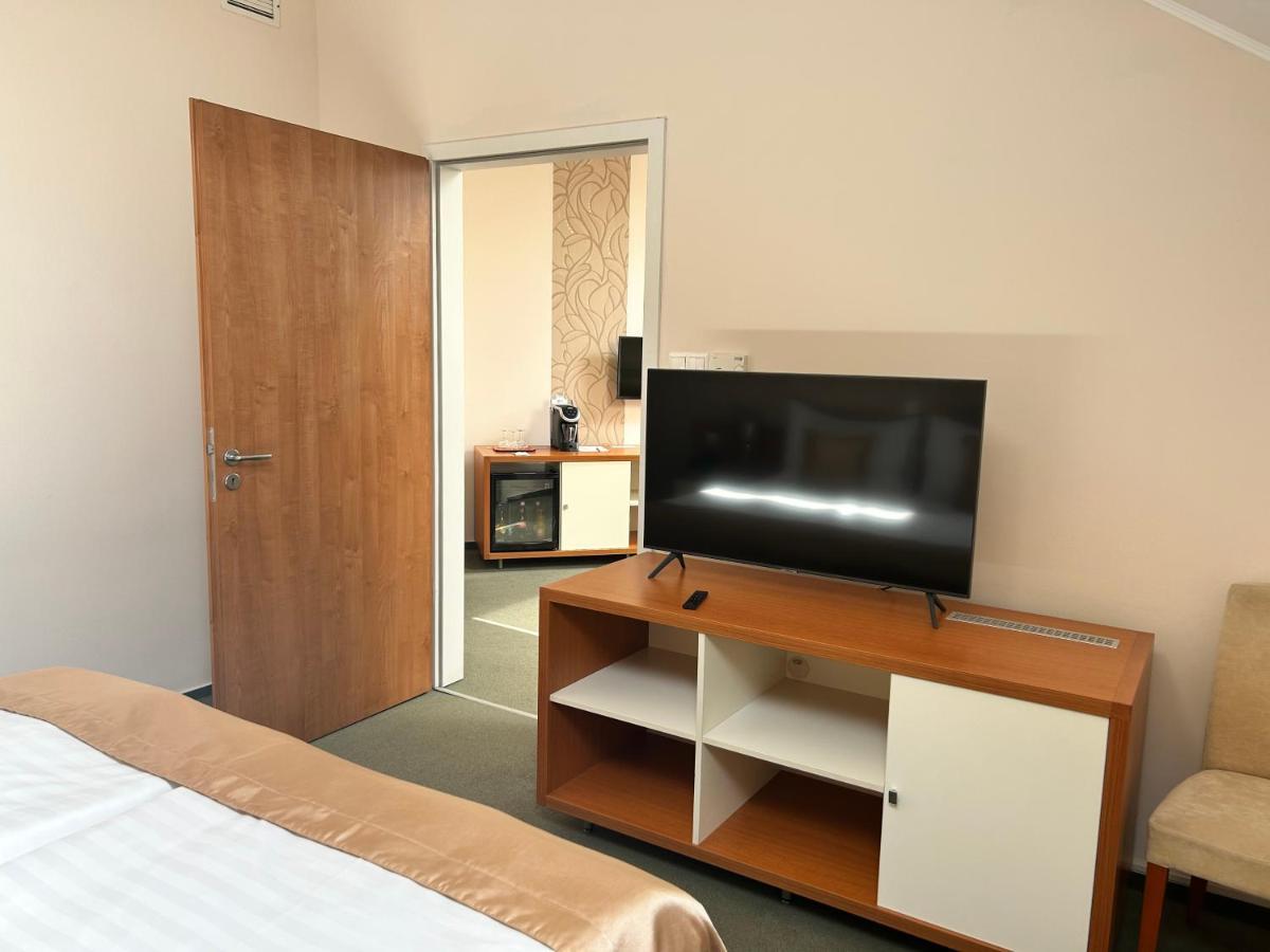 Boutique Hotel Sopianae بيتْش المظهر الخارجي الصورة