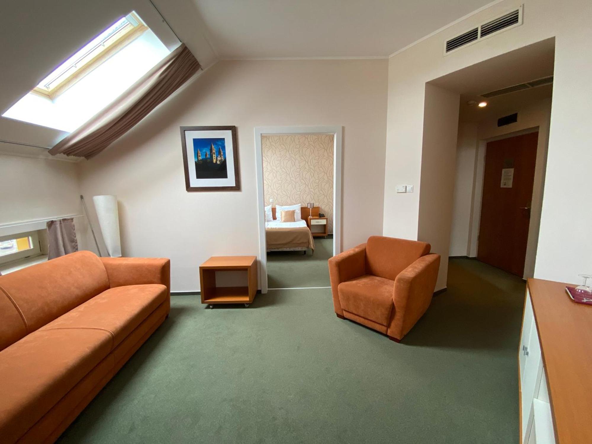 Boutique Hotel Sopianae بيتْش المظهر الخارجي الصورة