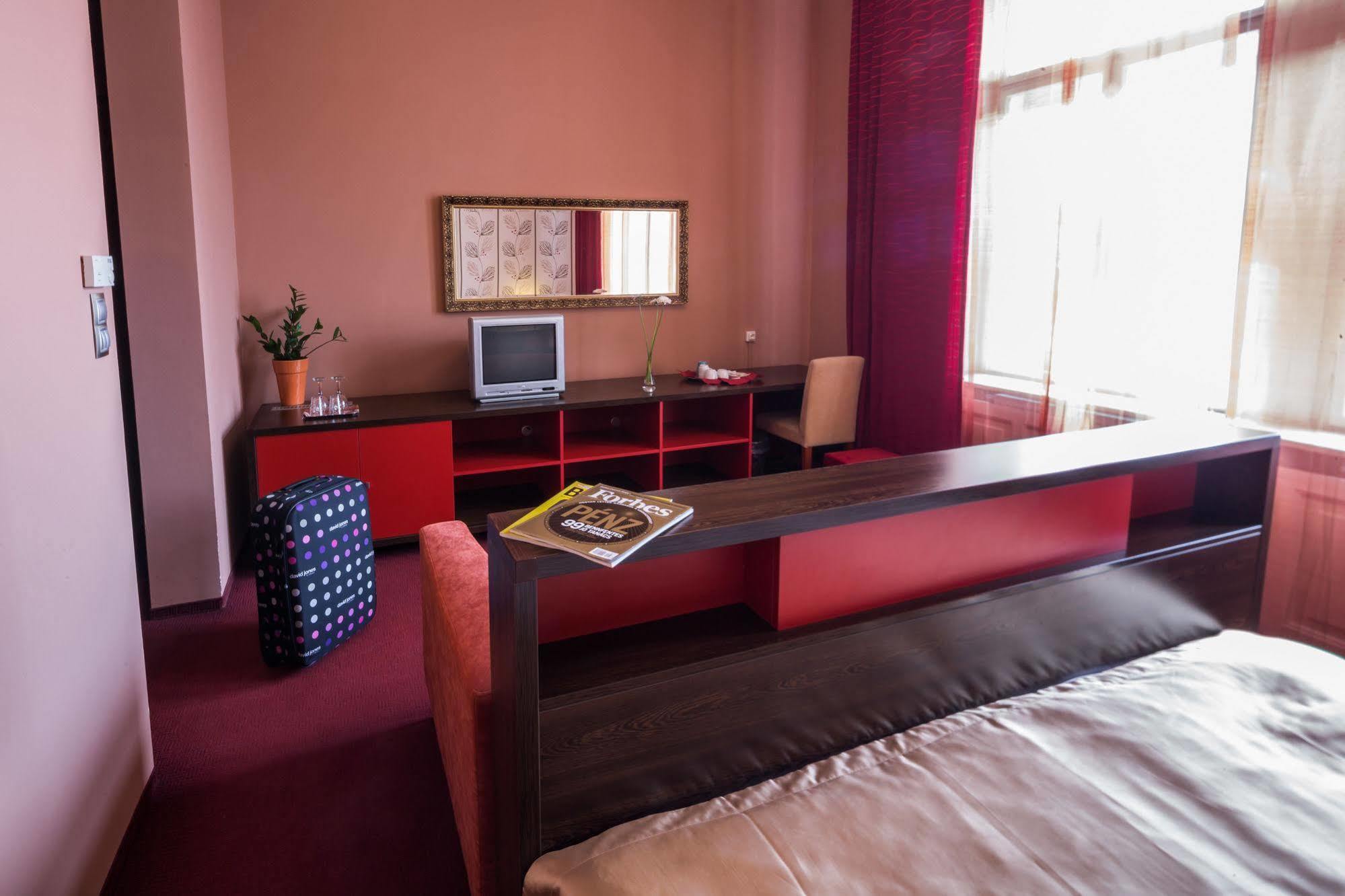 Boutique Hotel Sopianae بيتْش المظهر الخارجي الصورة