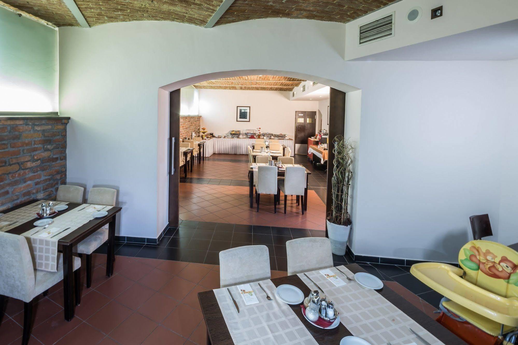 Boutique Hotel Sopianae بيتْش المظهر الخارجي الصورة